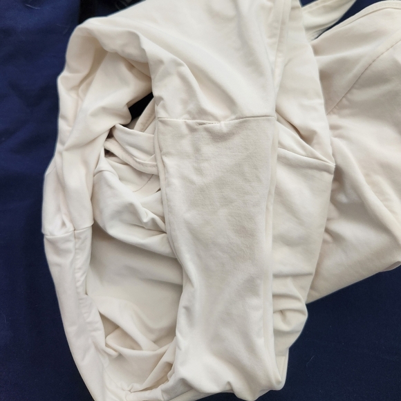 Malai White Ruffled One Piece Bridal V Neck Low Back Swimsuit Small - Picture 6 of 7